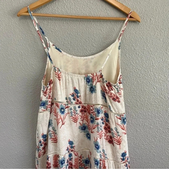 Suzanne Betro Spaghetti Strap Floral tiered dress size Small NWT - Picture 4 of 8